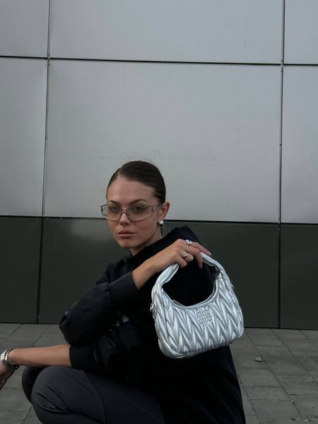 Miu Miu Wander Matelass&eacute; Hobo Bag. [оригінальна брендована коробка] miu2449 фото