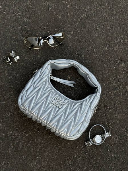 Miu Miu Wander Matelass&eacute; Hobo Bag. [оригінальна брендована коробка] miu2449 фото