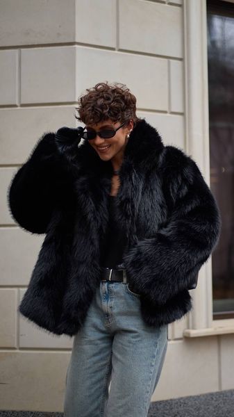 Шуба Faux Fur Chic 8905 фото