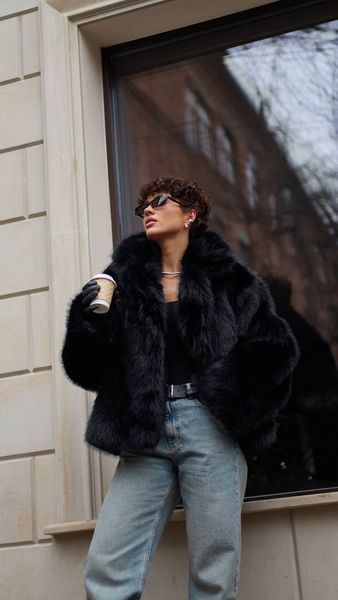 Шуба Faux Fur Chic 8905 фото