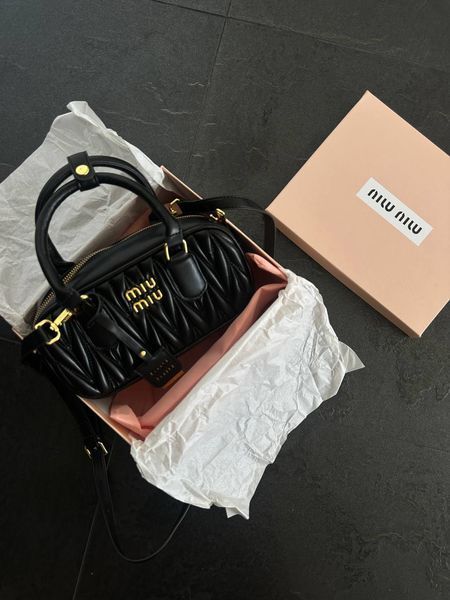 Miu MiuArcadie Matelass&eacute; Nappa Leather Bag Black [ориг коробка] miu3506 фото