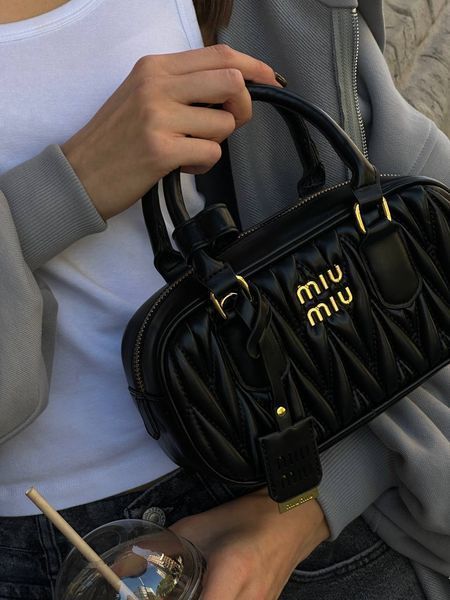 Miu MiuArcadie Matelass&eacute; Nappa Leather Bag Black [ориг коробка] miu3506 фото