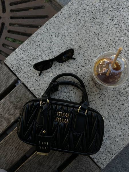 Miu MiuArcadie Matelass&eacute; Nappa Leather Bag Black [ориг коробка] miu3506 фото