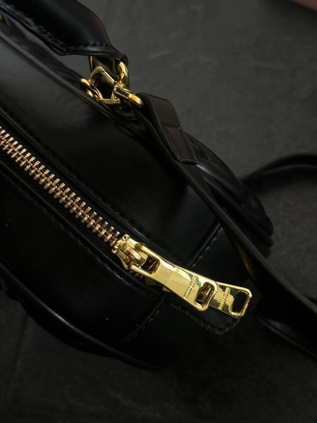 Miu MiuArcadie Matelass&eacute; Nappa Leather Bag Black [ориг коробка] miu3506 фото