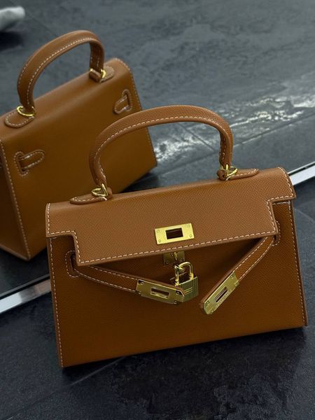 Herm&egrave;s Kelly Braun H8097 фото