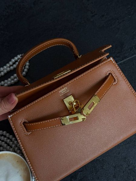 Herm&egrave;s Kelly Braun H8097 фото