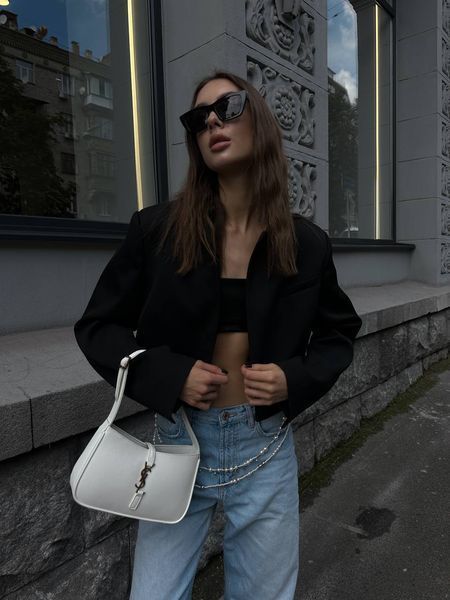 Saint Laurent Hobo Le 5 A 7 Leather Shoulder Bag in White pr00391 фото