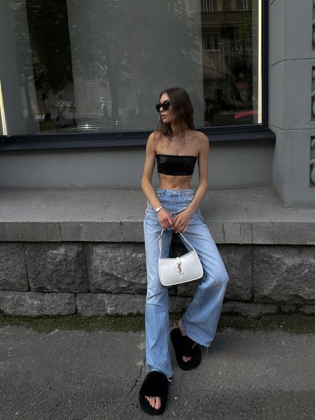 Saint Laurent Hobo Le 5 A 7 Leather Shoulder Bag in White pr00391 фото