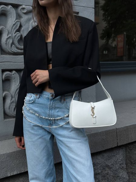 Saint Laurent Hobo Le 5 A 7 Leather Shoulder Bag in White pr00391 фото