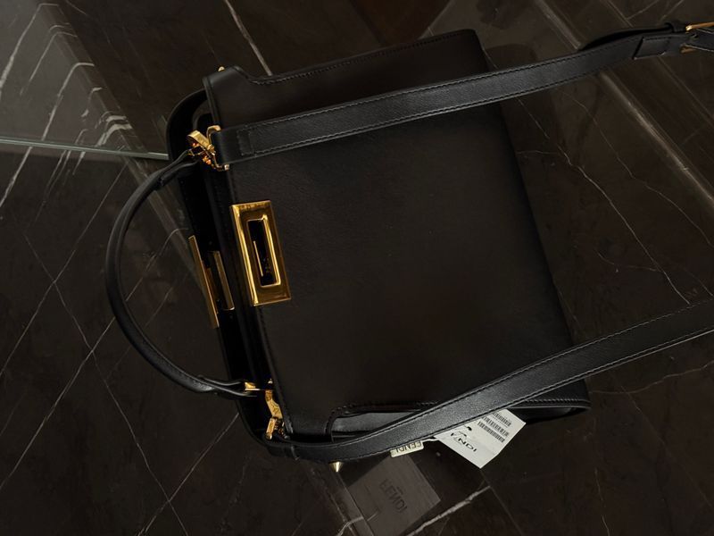 Fendi Peekaboo Soft Medium Premium FD0003  фото
