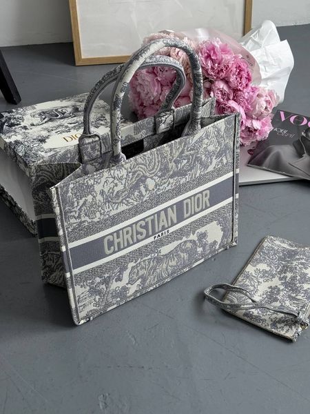 Dior Large Book Tote Ligt Grey Dior Oblique Embroidery [оригінальна коробка] pr01270 фото