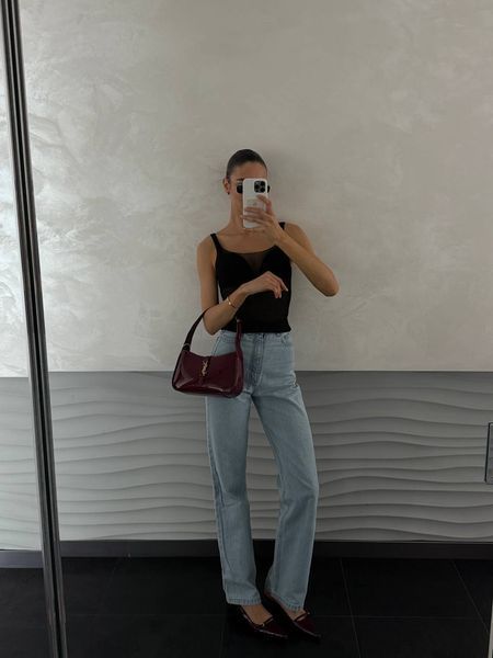 Saint Laurent Hobo Le 5 A 7 Leather Shoulder Bag in Red pr0039 фото
