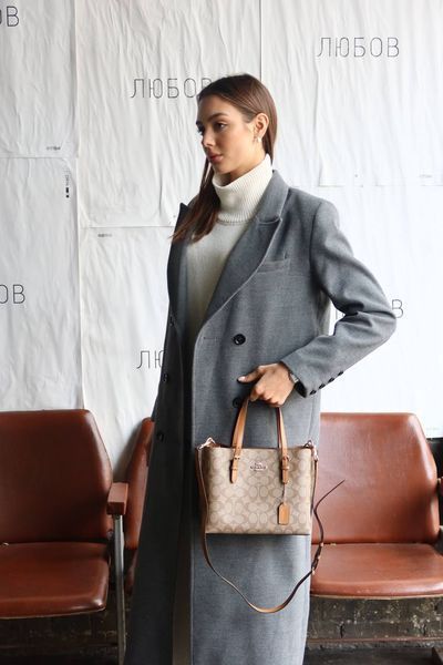 Coach Mollie Tote Bag In Signature Canvas Brown/Beige [оригінальна магнітна брендована коробка] pr0167 фото