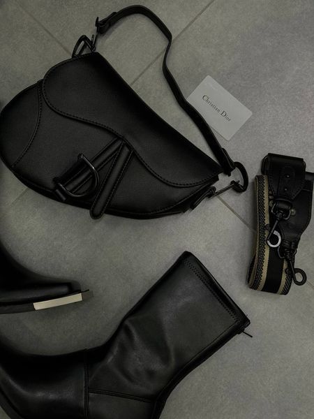 Medium Soft Saddle Bag Total Black [коробка кришка-дно] pr09991 фото