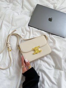 Celine Teen Triomphe Bag in Shiny Calfskin MILK PREMIUM [оригінальна коробка] pr0011 фото