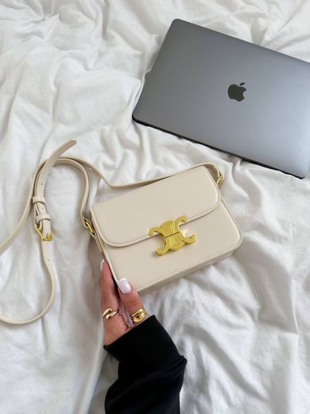 Celine Teen Triomphe Bag in Shiny Calfskin MILK PREMIUM [оригінальна коробка] pr0011 фото