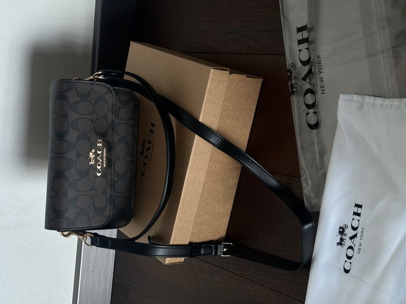 Coach Brynn Flap Crossbody In Signature Canvas Brown  pr8779 фото