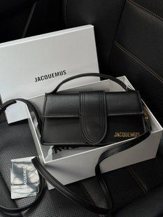 Jacquemus Le Bambino Handbag With Adjustable Crossbody Black pr1051 фото