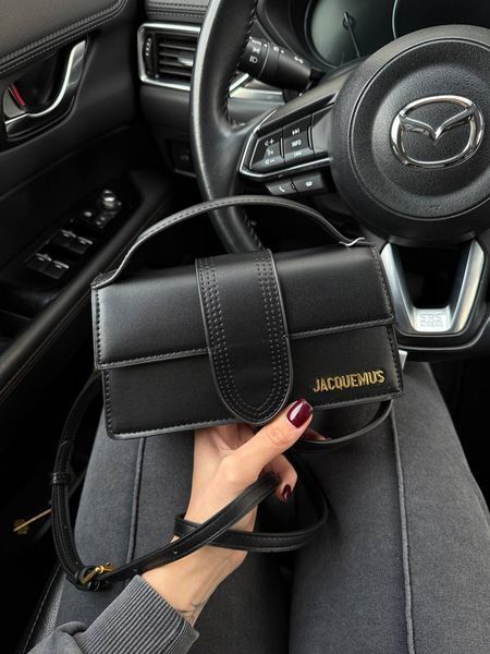 Jacquemus Le Bambino Handbag With Adjustable Crossbody Black pr1051 фото