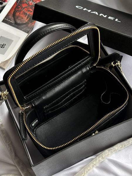 Chanel Classic Black Lambskin Pearl Crush Vanity Bag Золота фурнітура [оригінальна магнітна коробка] pr2077 фото