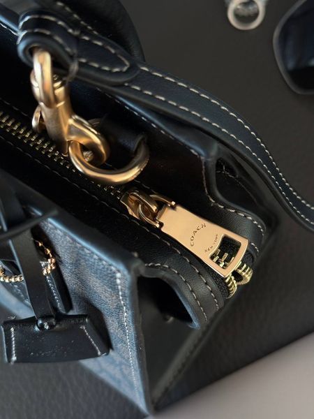 Coach Andrea Carryall In Signature Canvas Brown/Black[магнітна коробка] pr97034 фото