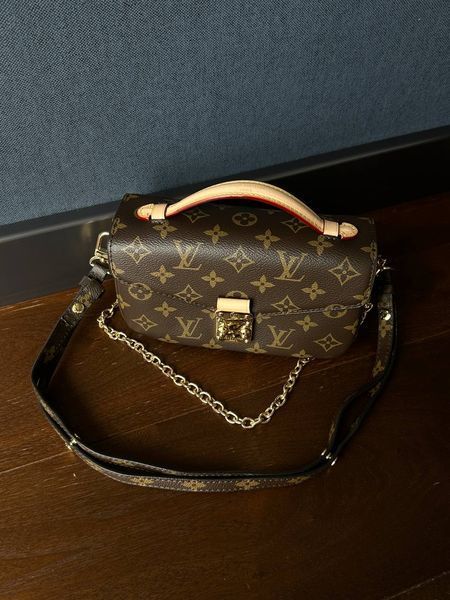 Louis Vuitton Pochette M&eacute;tis East West Bag Brown/Milk [ коробка магніт ] pr7344 фото