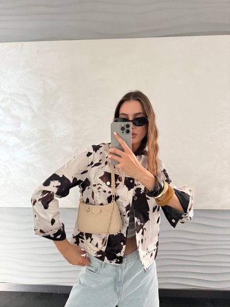 Louis Vuitton Mini Pochette Beige/Gold Коробка магніт lv1032 фото
