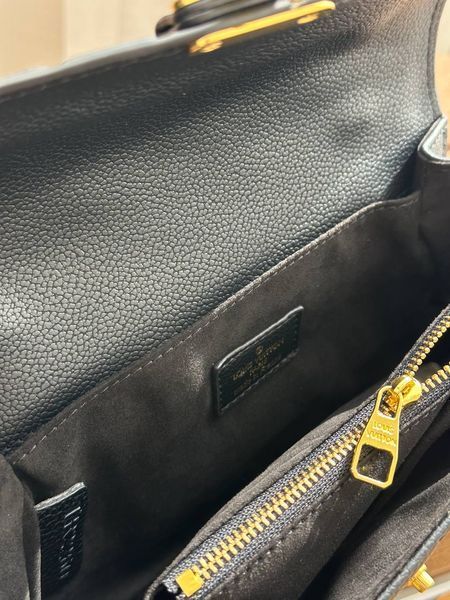 Louis Vuitton Pochette M&eacute;tis East West Bag Black наша бренд коробка pr7349 фото