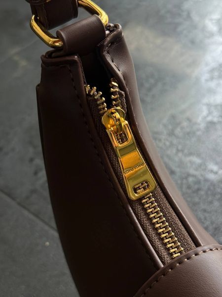 Miu Miu Leather Hobo Bag Brow оригинальна коробка] miu2589 фото