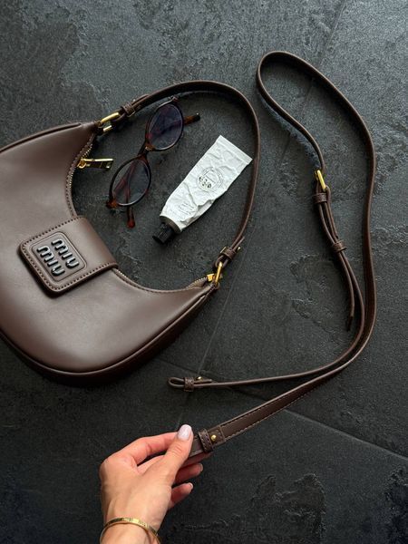 Miu Miu Leather Hobo Bag Brow оригинальна коробка] miu2589 фото