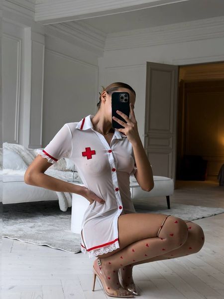 Прозора сорочка із червоними акцентами DO3882 фото
