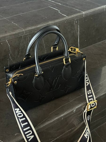 Louis Vuitton OnTheGo PM handbag in black Monogram Empreinte leather Коробка магніт lv1035 фото