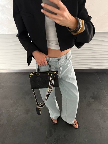 Louis Vuitton OnTheGo PM handbag in black Monogram Empreinte leather Коробка магніт lv1035 фото