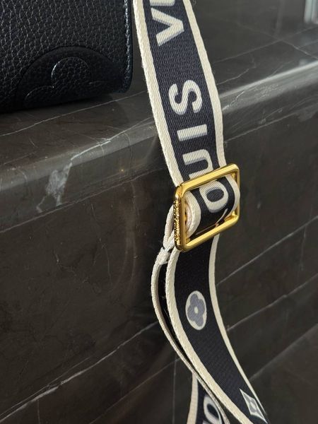 Louis Vuitton OnTheGo PM handbag in black Monogram Empreinte leather Коробка магніт lv1035 фото