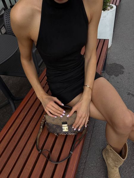 Louis Vuitton Pochette M&eacute;tis East West Bag Brown/Beige Магнітна коробка pr7345 фото