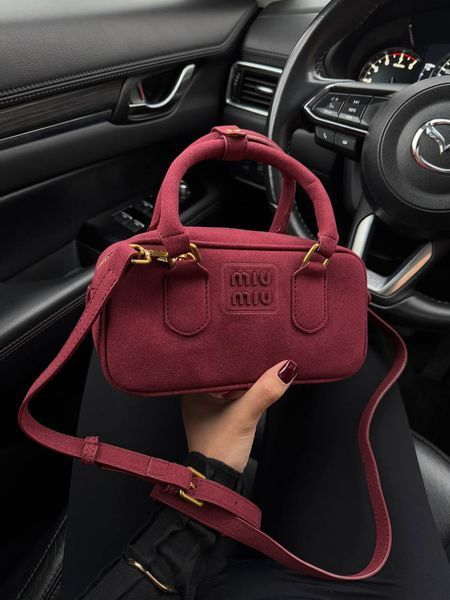 Miu Miu Wander Red [оригінальна брендована коробка] miu20141 фото