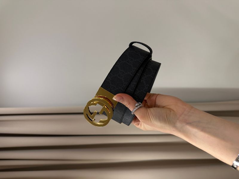 Gucci Belt with Interlocking G Buckle &mdash; ремінь із сірої канви з золотою пряжкою (Grey Canvas / Gold) 6616921 фото