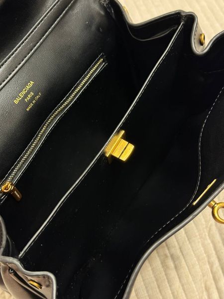 Balenciaga Rodeo Black/Gold Medium B2110 фото