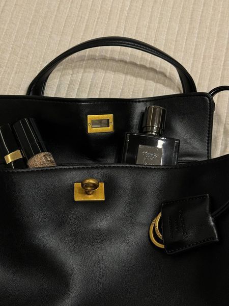 Balenciaga Rodeo Black/Gold Medium B2110 фото