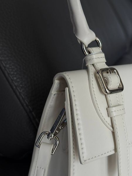 Jacquemus Le Chiquito Moyen Boucle White pr1021 фото