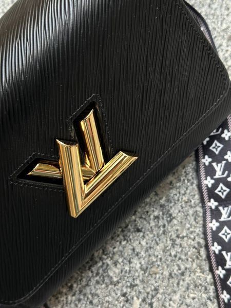 LOUIS VUITTON Twist PM Epi Leather - Handbags [звичайна брендована коробка] pr00087 фото