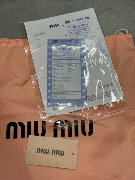 Miu Miu Wander Red[Ориг Коробка] miu2046 фото