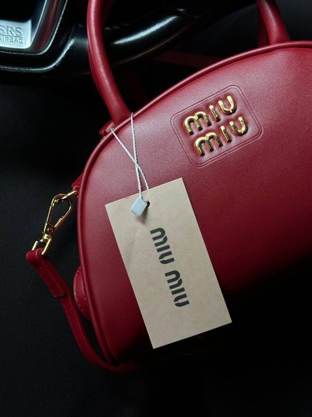 Miu Miu Wander Red[Ориг Коробка] miu2046 фото
