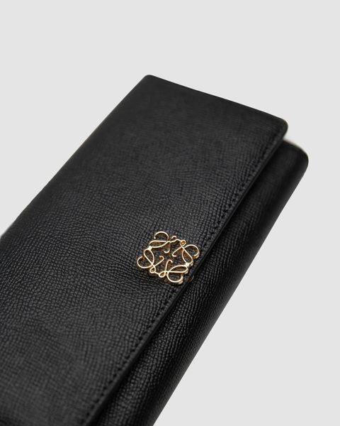 Жіночий гаманець Loewe Anagram Continental із зернистої телячої шкіри, з металевим логотипом 88179 фото