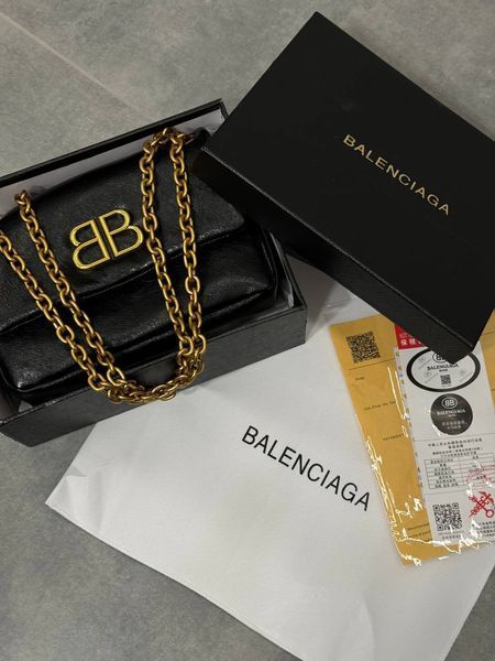 Balenciaga Monaco Mini Chain Bag Black/Gold B1200 фото