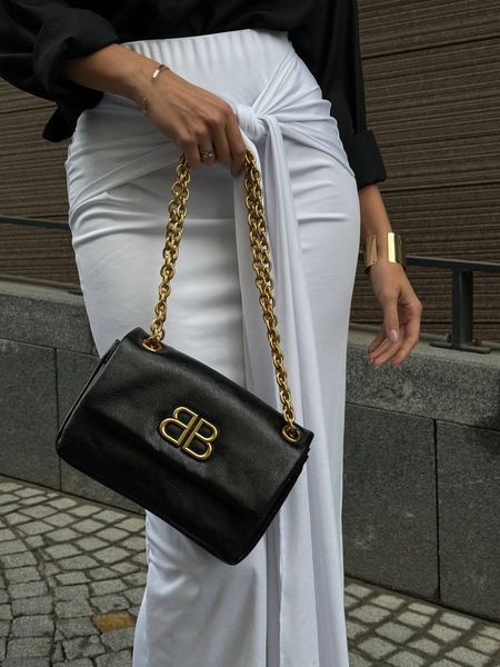 Balenciaga Monaco Mini Chain Bag Black/Gold B1200 фото