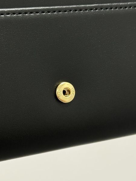 Жіночий гаманець Michael Kors Large Wallet із гладкої шкіри в чорному кольорі 8818010 фото