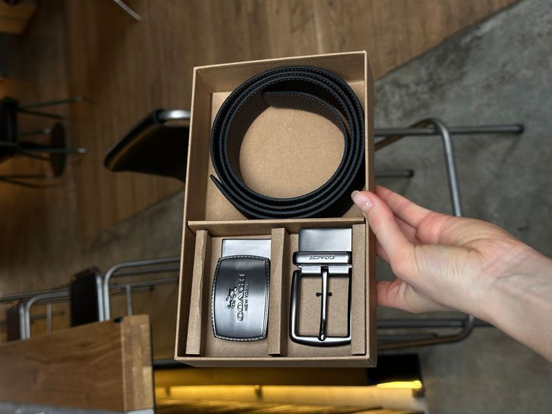 Coach Belt Kit із шкіри Polished Pebble Black/Black Fittings 6616131 фото