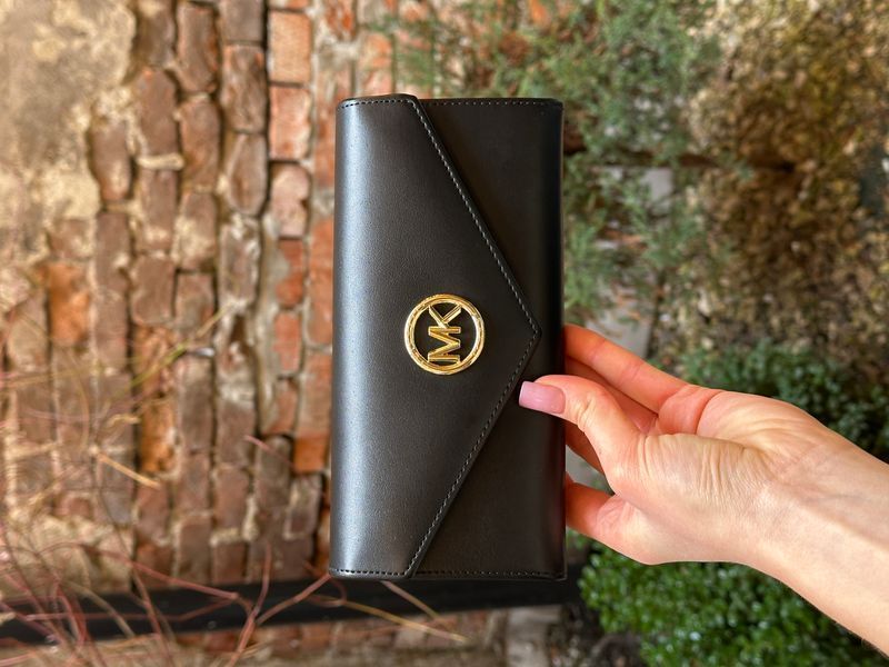 Жіночий гаманець Michael Kors Large Wallet із гладкої шкіри в чорному кольорі 8818010 фото