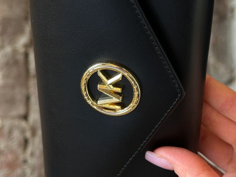 Жіночий гаманець Michael Kors Large Wallet із гладкої шкіри в чорному кольорі 8818010 фото